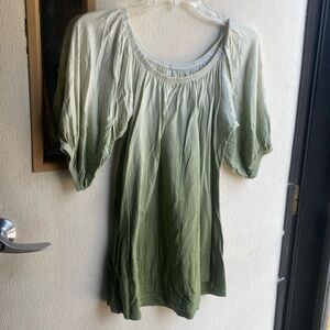 Ombré green top